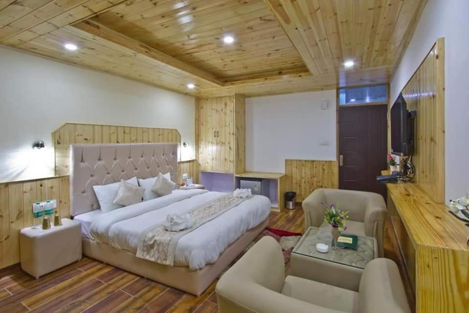 Himalayan Hill Queen Resort, Manali M98160-43400 Manāli Exterior foto