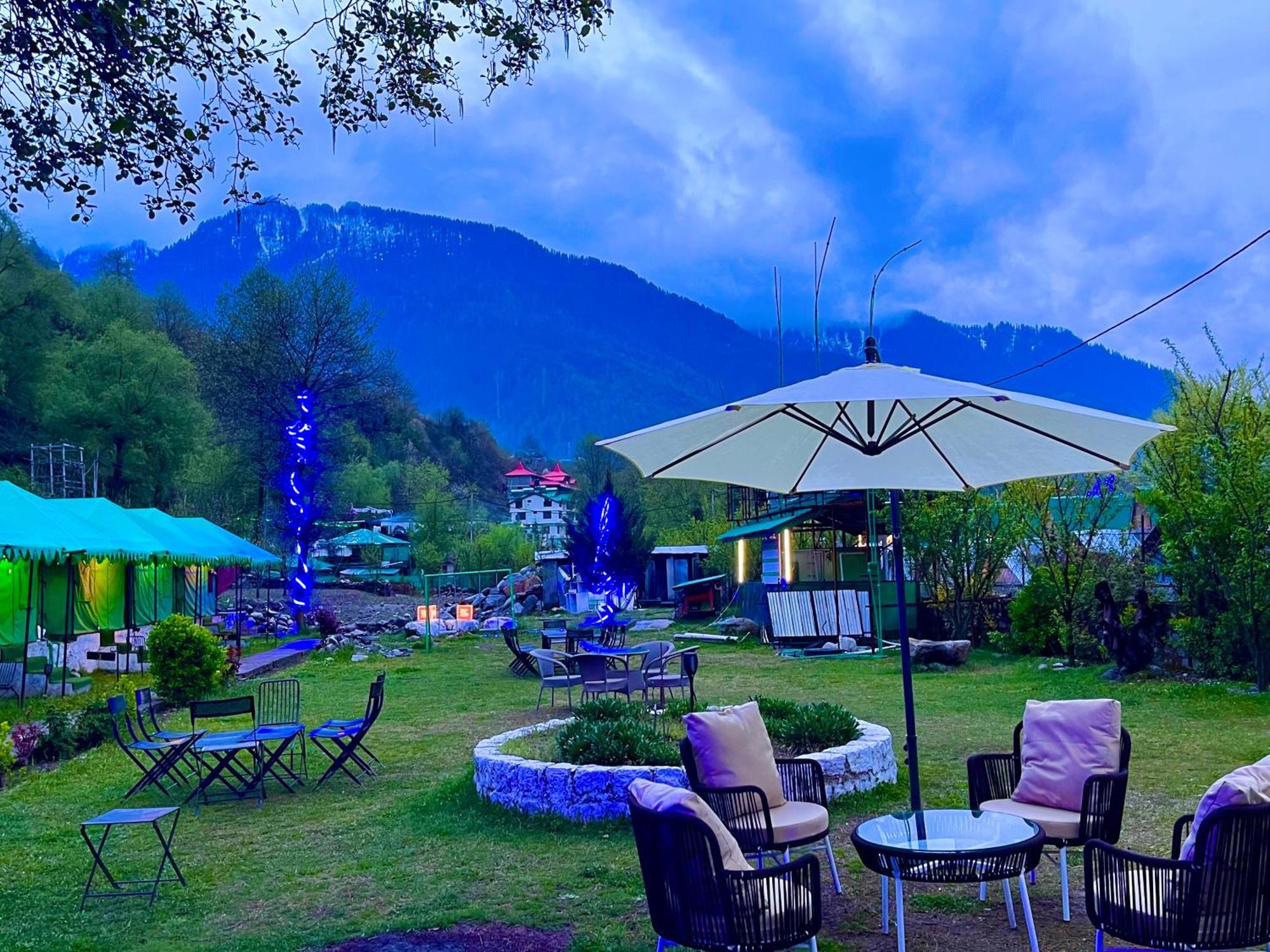Himalayan Hill Queen Resort, Manali M98160-43400 Manāli Exterior foto